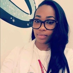 Meet your Posher, Johanna